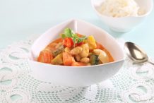 Vegetable Massaman Curry (Massaman Phak)